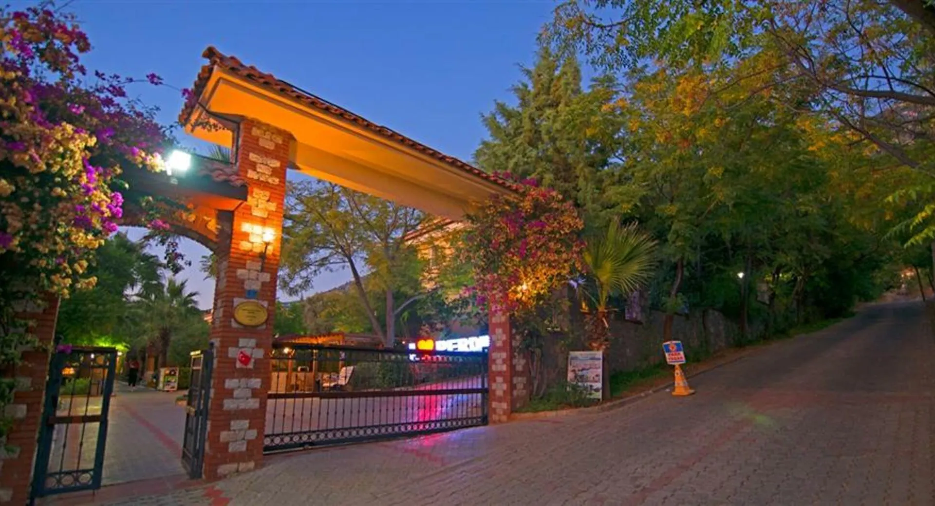 Perdikia Hill Hotel And Villas Oludeniz 4*,  Turecko